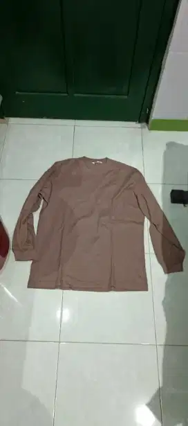 UNIQLO LENGAN PANJANG