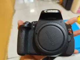 DIJUAL CANON 600D