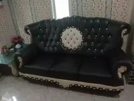 Melayani servis sofa panggilan