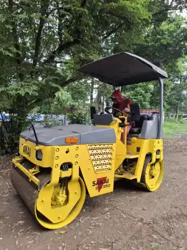 Tandem Sakai SW350