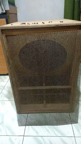 Box speaker 18 inch