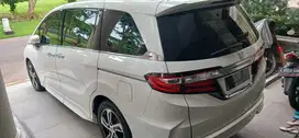 Honda Odyssey 2016 Bensin , tgn 1 dari baru , asli L , km 30rb