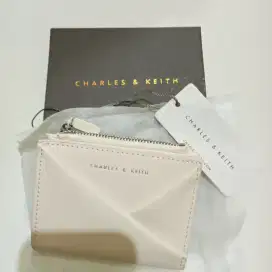 Dompet Charles&Keith