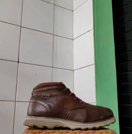 Caterpillar founder size 42 original