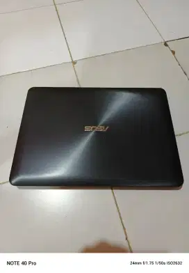 Laptop Asus i3-4030U
