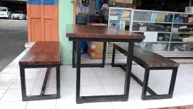 Set meja kursi warung