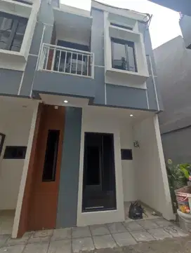 Rumah murah 2 lantai utan kayu jakarta timur