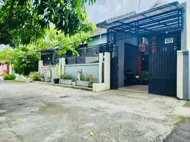 Rumah Bagus Terawat Lingkuran Perumahan Fajar Indah Dekat GOR Manahan