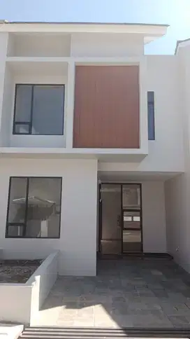 Rumah Baru 2 lantai dekat Griya Antapani Kota Bandung bisa kpr