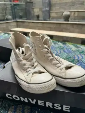 Sepatu Converse