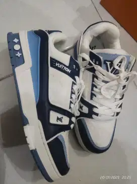 Jual Sepatu LOUIS VUITTON || LV Trainer Sneaker Blue