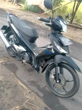 Supra x 125 th 2014st injeksi super irit kondisi standart