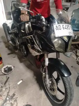 CBR 150 cc merk Minerva komplit pajak on