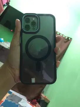 Mau jual dibli iphone 13 256Gb baru pakai 1 bulan pro max eks garansi