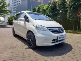 [OLX Mobbi] Honda Freed Putih 1.5 E Bensin-AT 2013 9XW