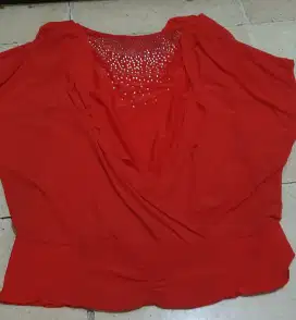 Baju atasan masih bagus