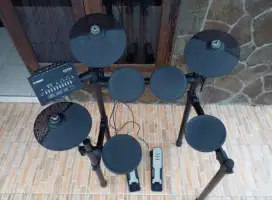 Drum yamaha DTX 402