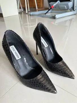 Sepatu Steve Madden Wanita Premium