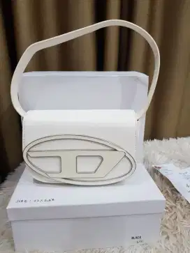 Tas wanita Diesel