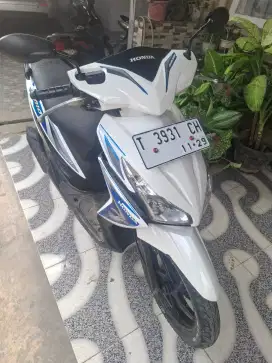 Honda Vario Agnes plat T