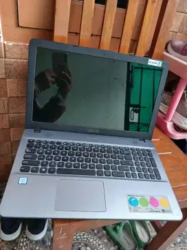 Laptop asus minat chat saja