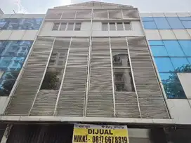 Ruko gandeng Plaza Pasifik, sudah ada partisi di Kelapa Gading