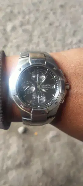 Jam tangan seiko cronograph 100m