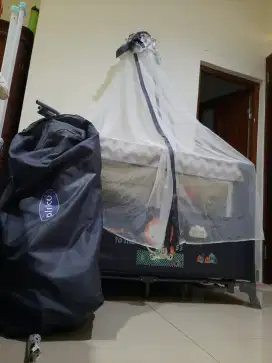 Tempat tidur Box bayi merek Pliko & kasur latex,, kursi makan Chicco
