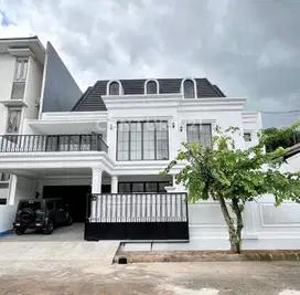 HOT SALE Rumah Brand New ada swim pool di Bintaro Jaya Sektor 9