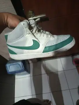 Nike hijau second