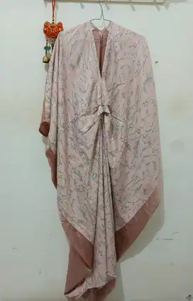 Kaftan corak pink