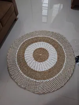 Rotan untuk meja makan atau meja tamu