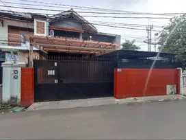 Di Jual Rumah LT 260 LB 156 Pondok Gede Jaktim