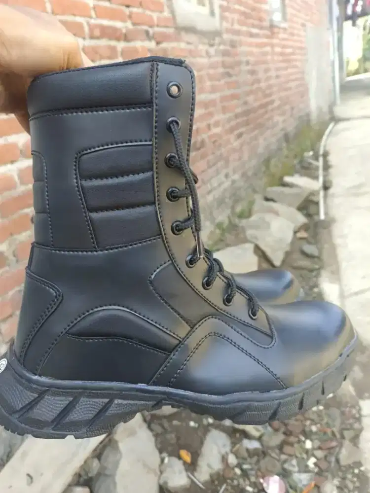 SEPATU BOOTS PDL UJUNG BESI SAFETY