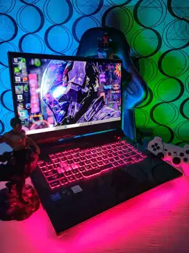 [RAM 16GB/SSD 512GB] Laptop Game Desain PES ASUS ROG STRIX III Core i7