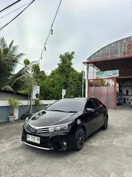 Corolla Altis V 1.8 Cvt 2014