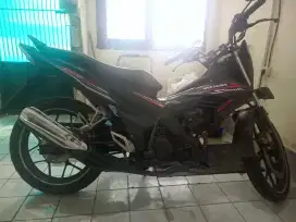 Jual motor honda sonic 2019 second