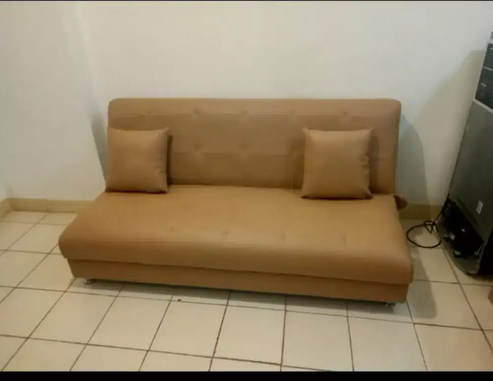 Melayani servis sofa panggilan
