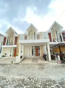 rumah villa ready stock