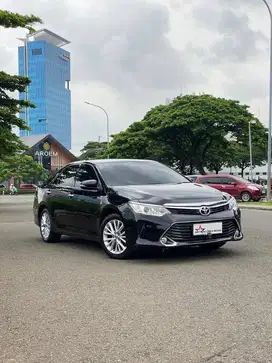 TOYOTA CAMRY V 2.5 AT 2018 HITAM PROMO DP MINIM 8 JUTA