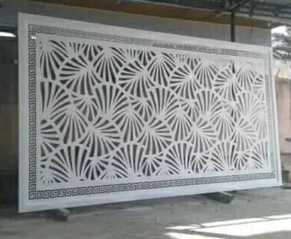 Pagar cutting laser