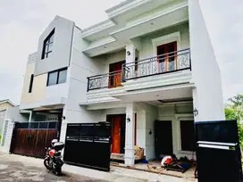 Rumah Cantik 2Lt On Progres Finishing Dekat Luwes Gentan