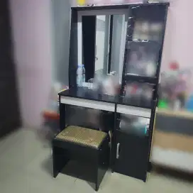 Meja Rias Kayu / Kabinet + Kursi