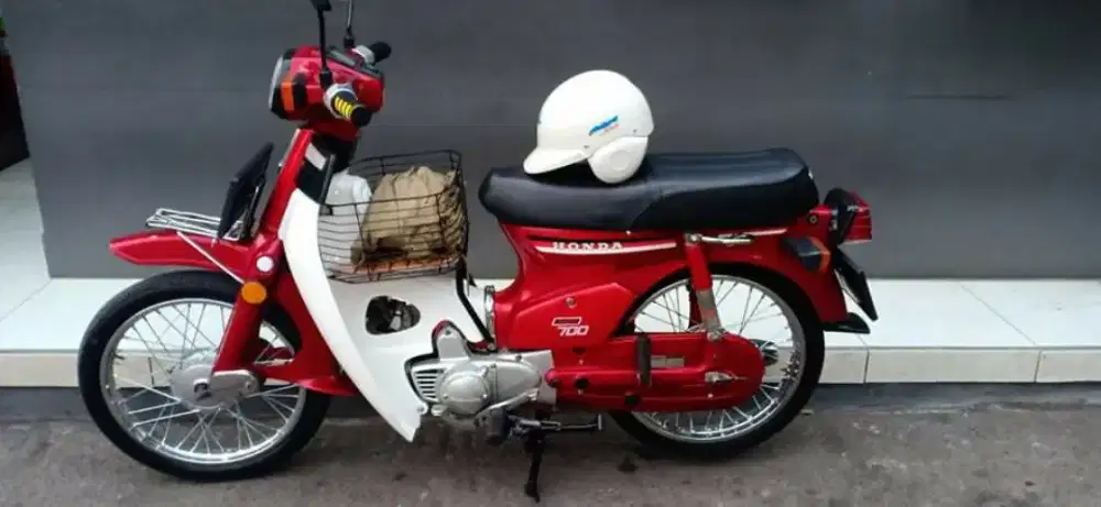 Honda C700 Supercub