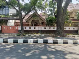 Dijual Rumah di Pusat Tengah Kota di Jalan Semeru, Klojen Malang