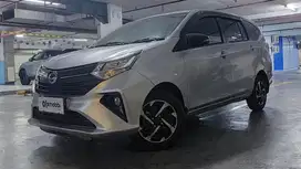 Low KM TDP 7,JT Daihatsu Sigra 1.2 R Bensin-AT Silver 2022