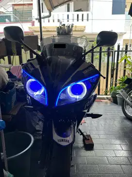 Yamaha R15 V2 MoviSTAR 2015 Original
