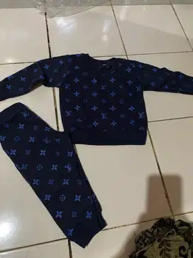 Baju stelan anak