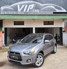 Dp 40 JT! Mitsubishi Outlander Px 2.0 AT 2016 Istimewa! Vipcars