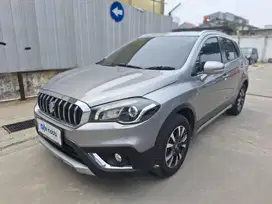 Pajak Panjang - Suzuki SX4 1.5 S-Cross Bensin-MT 2018